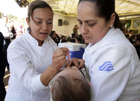 En esta cruzada se instalarán 649 puestos de vacunación y además se contará con un ejército de 7 mil 582 voluntarios.