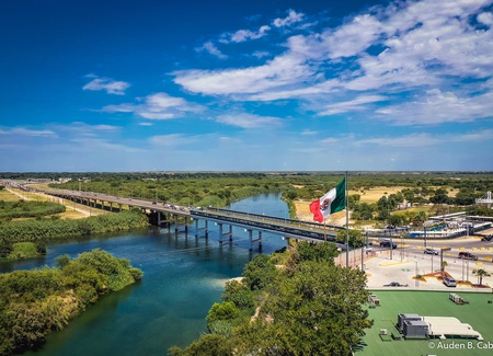 Rebeca Mireles‎Puente internacional Acuña-Del rio 3 de agosto de 2019 ·