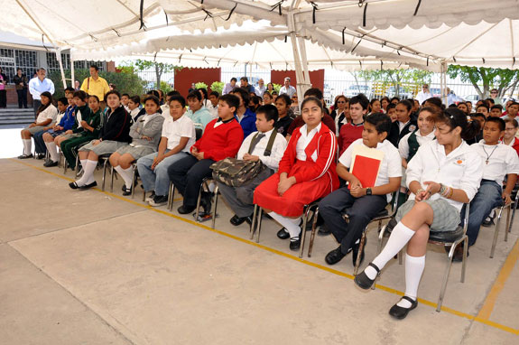 Ricardo Aguirre Tovar, ganador del concurso Presidente Municipal por Un Día en Piedras Negras