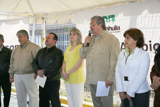 Recibe DIF Coahuila 108 toneladas de víveres recaudados a través de la SEC 