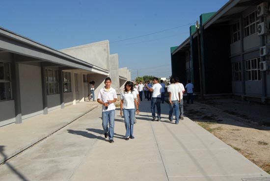 Cerca del 70 por ciento de avance registra la tercera etapa del CONALEP de Frontera