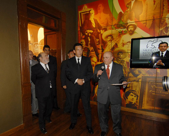 El gobernador Humberto Moreira inauguró el museo de la Revolución Mexicana, en Saltillo 