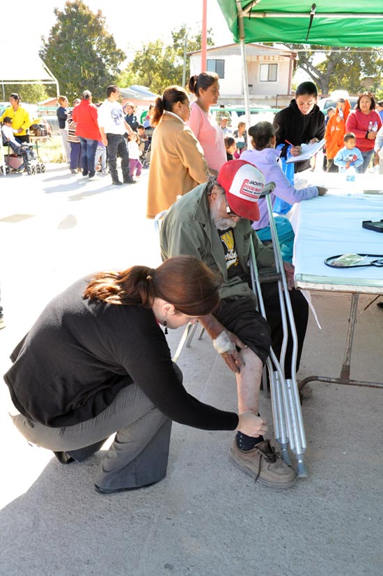 Llega brigada de salud a la colonia CROC II