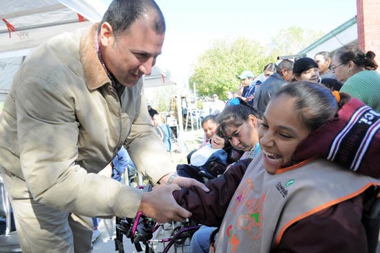 Inicia alcalde obras de gran beneficio para los nigropetenses