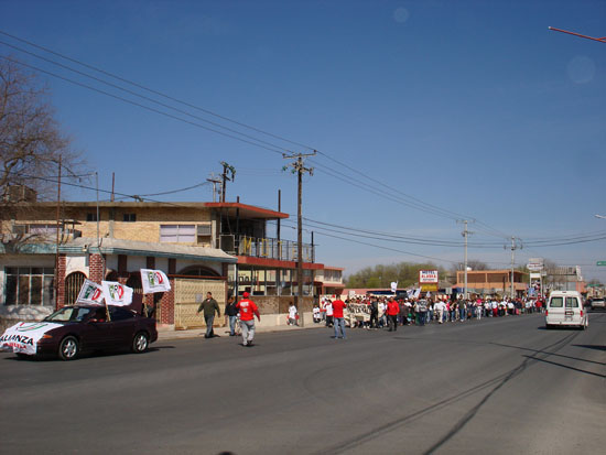 Inicia el PRI festejos por 81 aniversario con marcha por la salud 