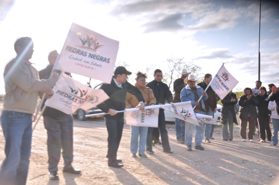 TRABAJA MUNICIPIO PARA ELEVAR CALIDAD  DE VIDA DE HABITANTES DE ZONAS RURALES 