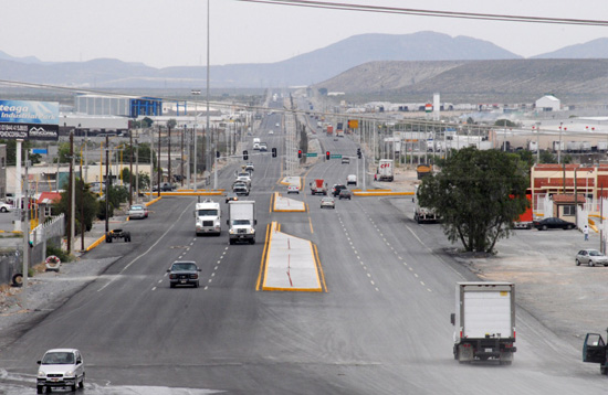 MODERNAS VIALIDADES EN SALTILLO  