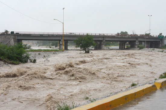 Atiende el gobierno del estado contingencia en Monclova  