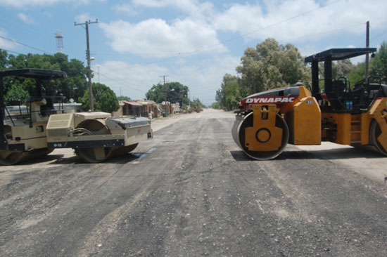 RECARPETEAN 300 CUADRAS EN SABINAS