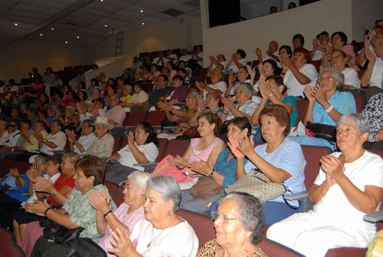 Un orgullo para el gobierno de la gente sus adultos mayores 