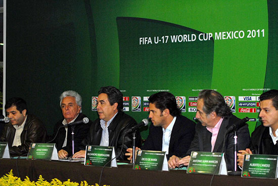 El gobernador Jorge Torres y directivos de la FMF presentan a Torreón como sede del Mundial Sub 17