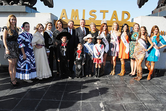 Celebran el tradicional Abrazo de la Amistad