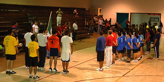 Inauguró Antonio Nerio Torneo Municipal de Volibol