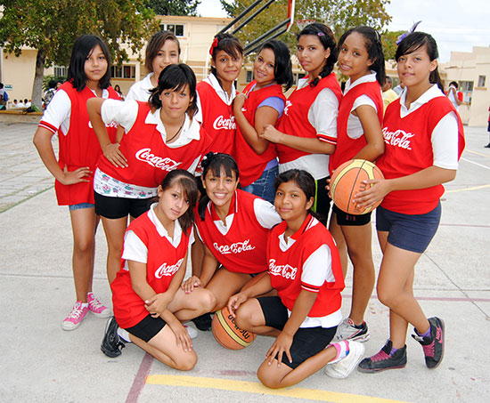 Inauguró el alcalde el Primer Torneo de Baloncesto en la Secundaria Federal No. 1