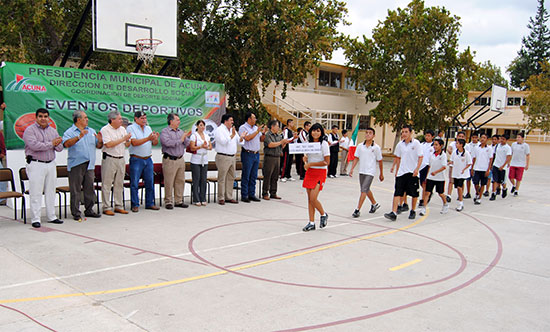 Inauguró el alcalde el Primer Torneo de Baloncesto en la Secundaria Federal No. 1