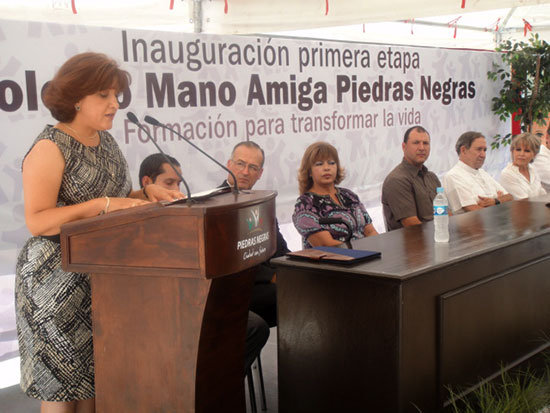 Inició en Piedras Negras la primera etapa del Colegio “Mano Amiga”