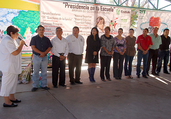 Lleva Antonio Nerio programa “Presidencia en tu Escuela” a jardín de niños