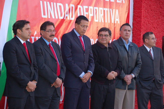 Arranca Antonio Nerio obra de rehabilitación de unidad deportiva 