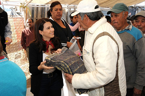 Refrenda presidenta del DIF Coahuila compromiso con las familias más vulnerables de Coahuila