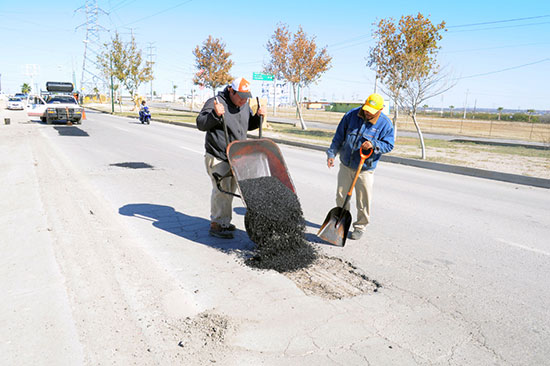 Supervisa alcalde obra de pavimentación