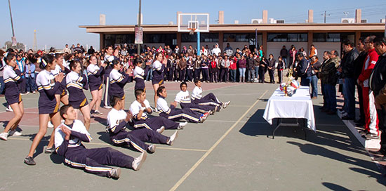 Inaugura Antonio Nerio primer torneo deportivo Interprepas