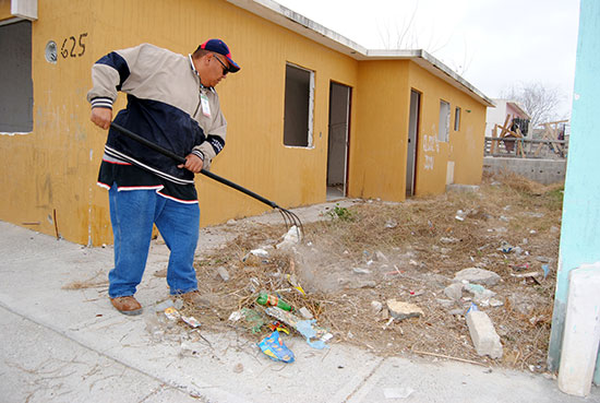 Recolectan 6 toneladas de basura en el Fraccionamiento Noblasi Sector I en campaña de limpieza y descacharrización