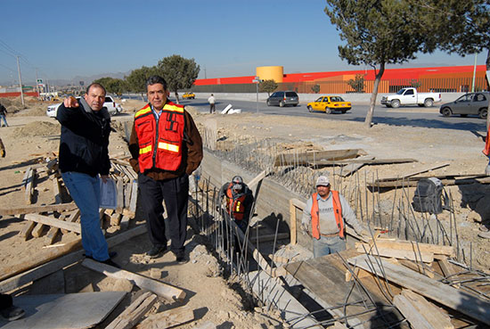 Supervisa el gobernador Jorge Torres López la ampliación de la prolongación Manuel Pérez Treviño