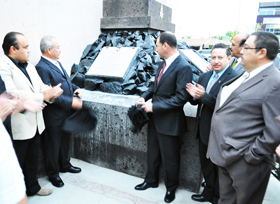 Celebran 205 Aniversario del Natalicio del Benemérito de las Américas