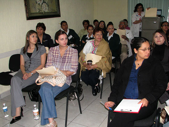 DIF Municipal y centro "Si Mujer" llevaron a cabo curso taller