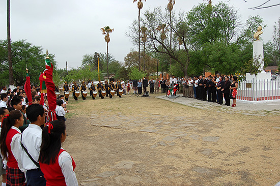 Encabeza Antonio Nerio 205 aniversario de Benito Juárez