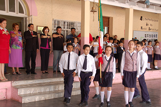 Lleva Antonio Nerio presidencia a la escuela Benito Juárez