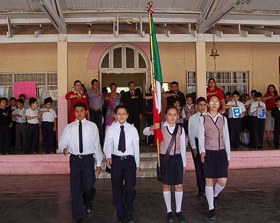 Lleva Antonio Nerio presidencia a la escuela Benito Juárez