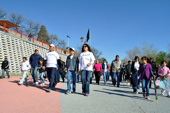 Organiza municipio magno festejo por el Día de la Familia