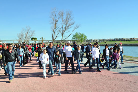 Organiza municipio magno festejo por el Día de la Familia