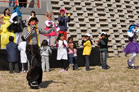 Organiza municipio magno festejo por el Día de la Familia