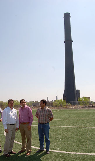 Recorren el Gobernador Torres López y Antonio Nerio la colonia Maseca y parque La Chimenea