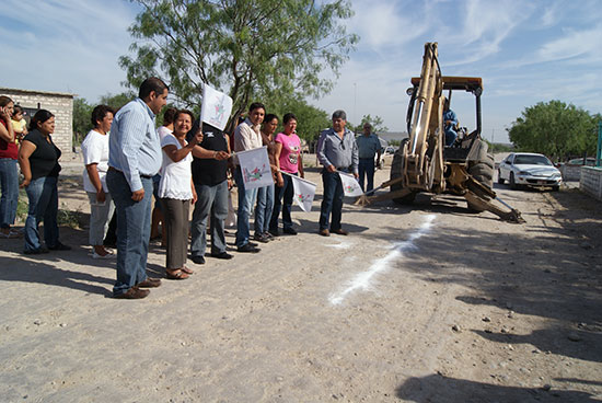 Arranca Antonio Nerio Maltos ampliaciones de red de agua potable 