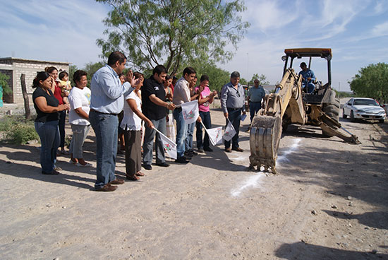 Arranca Antonio Nerio Maltos ampliaciones de red de agua potable 