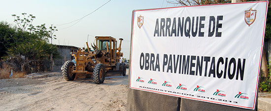 Con una inversión superior a 1 MDP, arrancan obra de pavimentación de 7 cuadras en la colonia Tierra y Esperanza