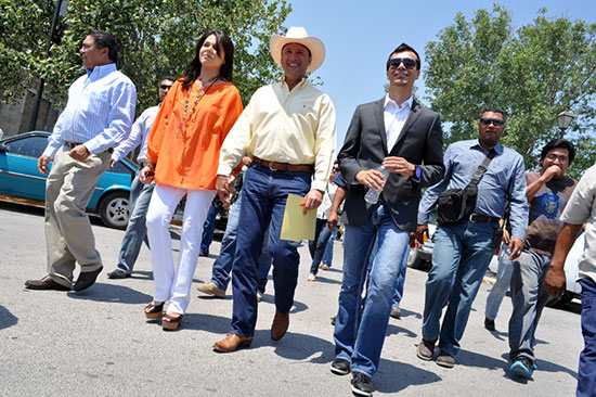 Borgetti mete tres patadas en Piedras Negras