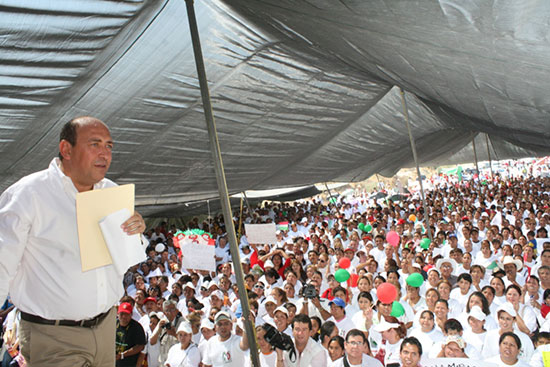 Inicia Rubén Moreira en Saltillo la segunda etapa de su campaña