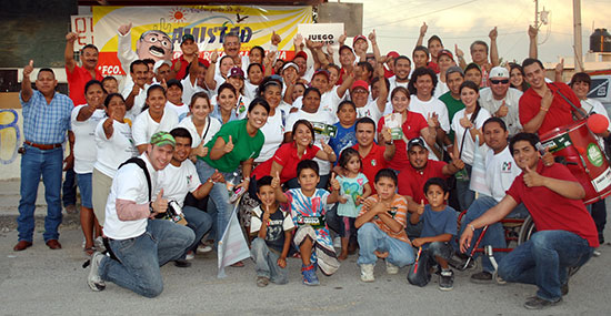 Por un Coahuila mas grande y mejor para todos asiste Cuauhtemoc Arzola a caminata en apoyo a Ruben Moreira