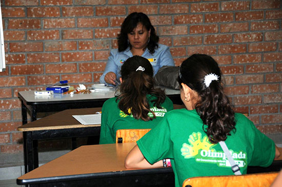 Presentan 126 alumnos coahuilenses examen final de la Olimpiada del Conocimiento Infantil 2011