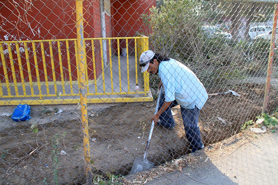 Realiza gobierno municipal de Saltillo obras de mejora de infraestructura educativa