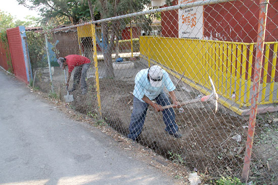 Realiza gobierno municipal de Saltillo obras de mejora de infraestructura educativa