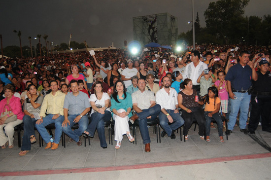 Reconoce el gobierno de Jorge Torres López a las mamás de Piedras Negras