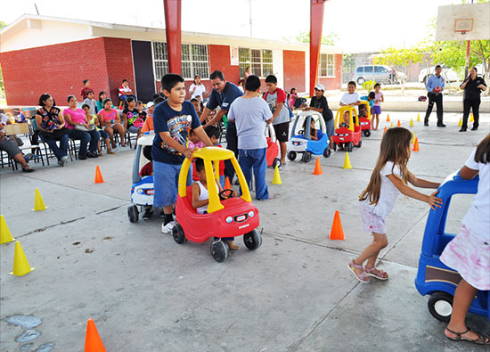 Participan 600 alumnos en programa “Conociendo a los Héroes de la Ciudad con Futuro”