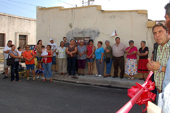 Sigue Antonio Nerio con las obras de pavimentación