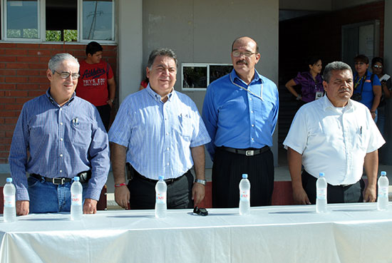 Inicia nuevo ciclo escolar en el CECyTEC Acuña