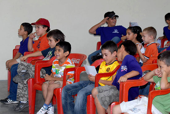 Terminan los cursos de verano “La Ciencia en Vacaciones 2011” en el Museo del Giroscopio